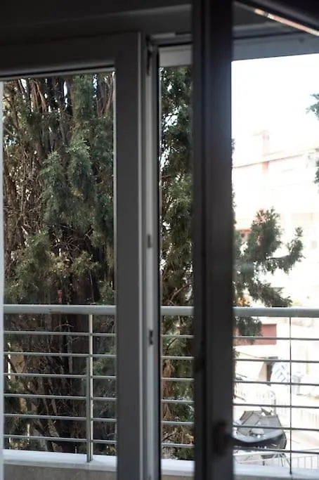 Cozy Apartment In Sykies Szaloniki